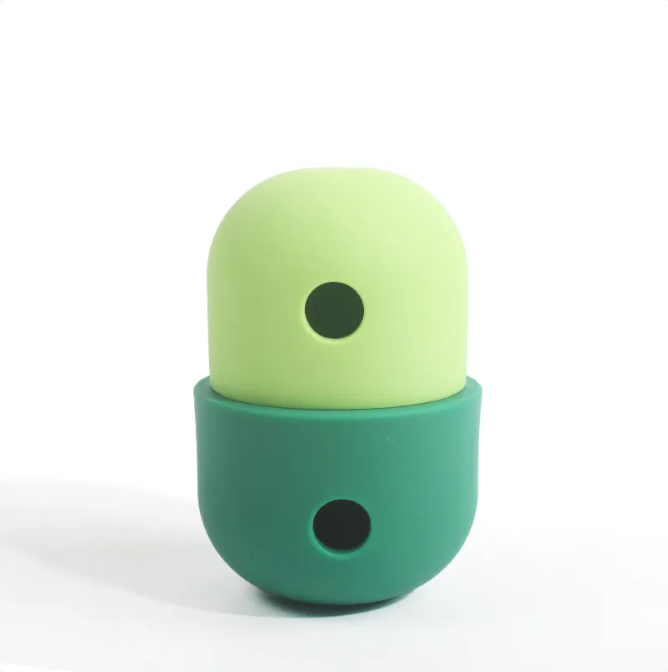 New 2 In 1 Pet Toys Products Leakage Toy Ball Silicone Pet Supplies